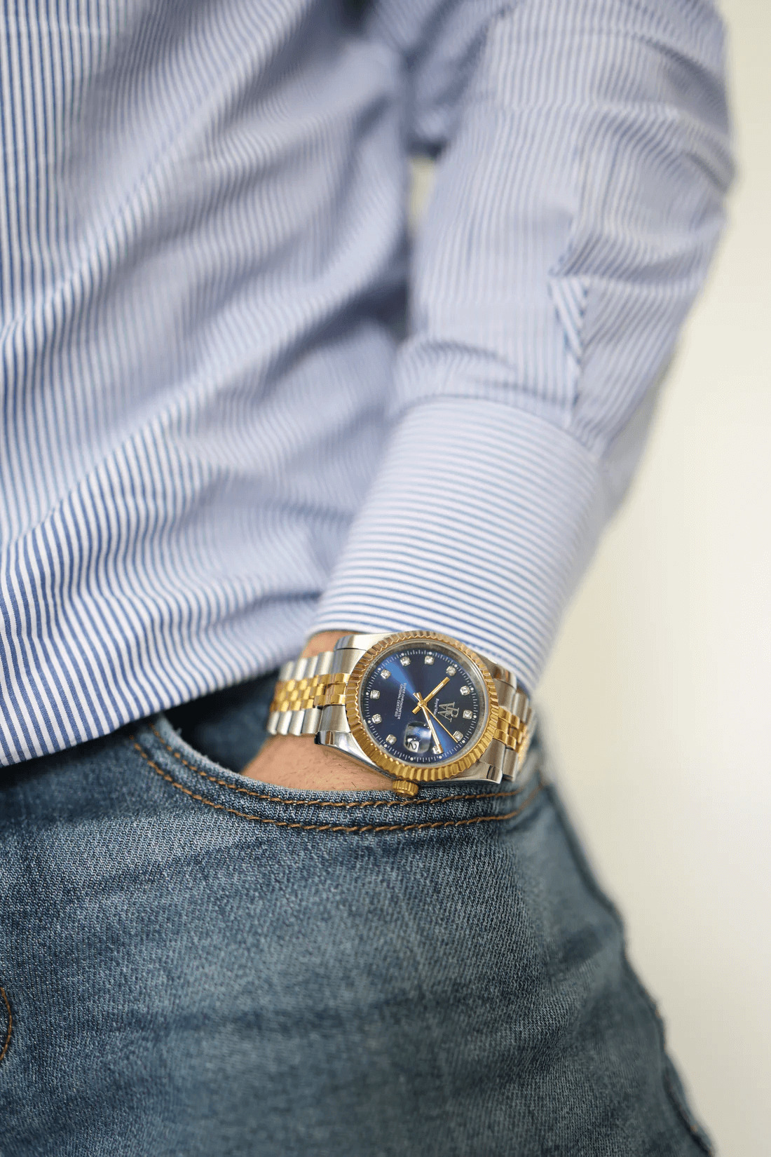 Ceas de mână argintiu cu auriu, cadran albastru, Royal Watch, RW 110/BLG