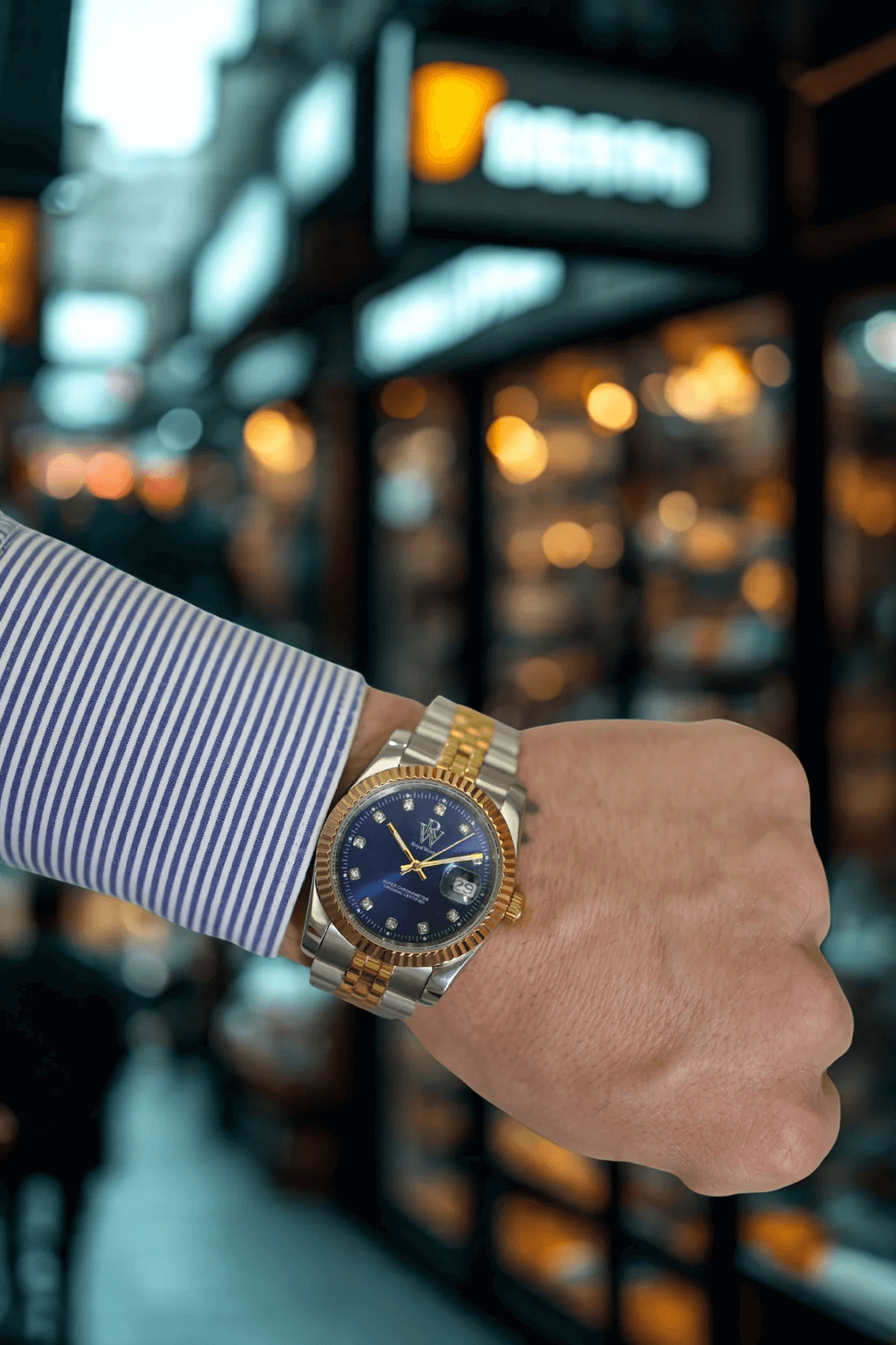 Ceas de mână argintiu cu auriu, cadran albastru, Royal Watch, RW 110/BLG