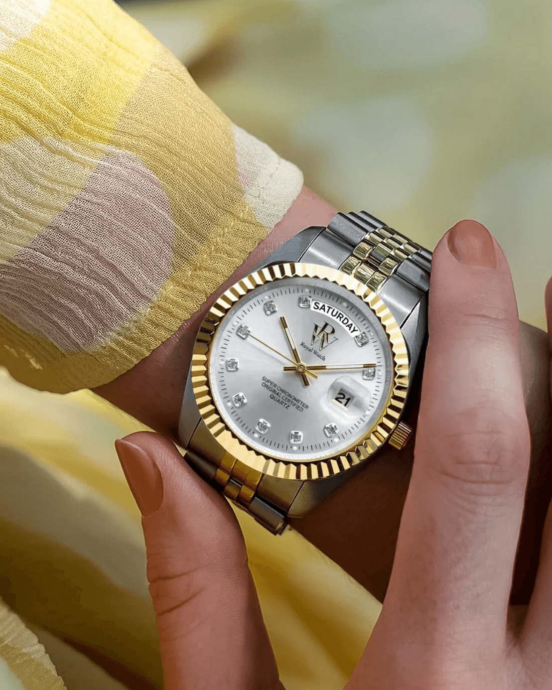 Ceas de mână de la Royal Watch, argintiu cu auriu, cadranu argintiu, RW 110/CH