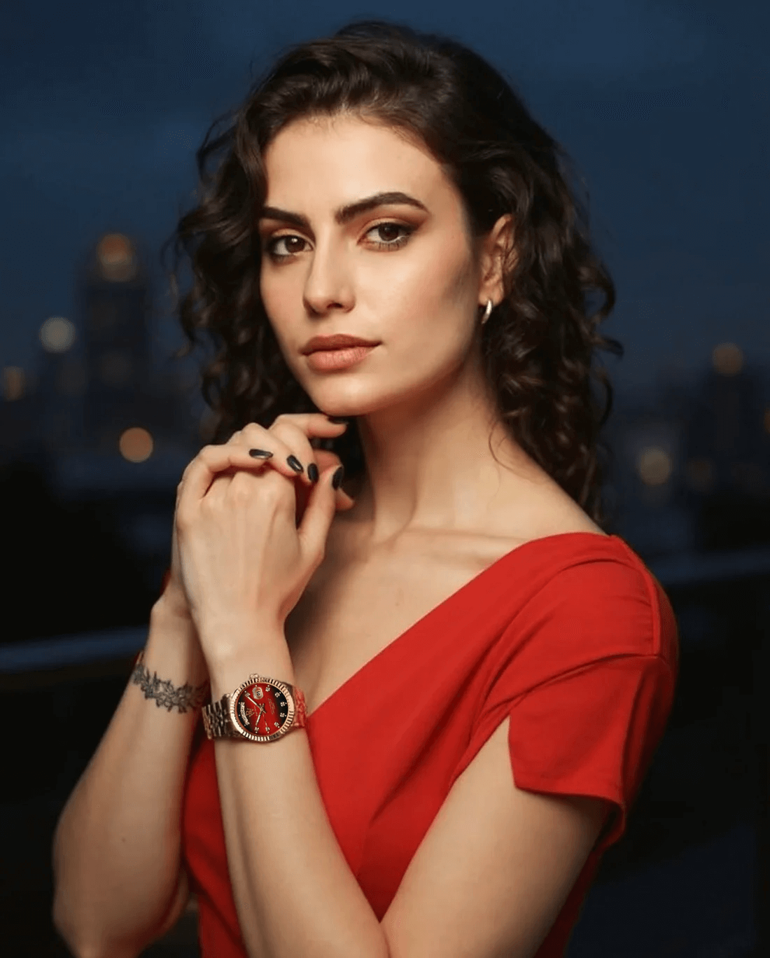 Ceas de mână cadran roșu, argintiu cu auriu, Royal Watch, RW 110/R