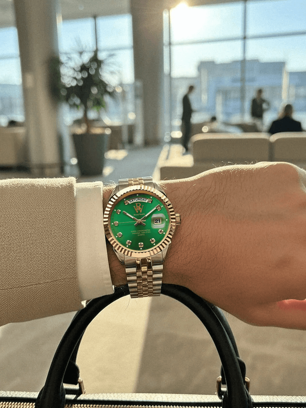 Ceas de mână argintiu și auriu, cadran verde, Royal Watch, RW 110/V