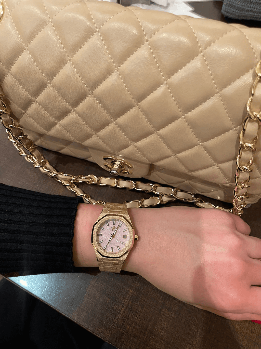 Ceas de mână pentru dame, auriu, cadran roz cu sclipici, Royal Watch, RW 132/G