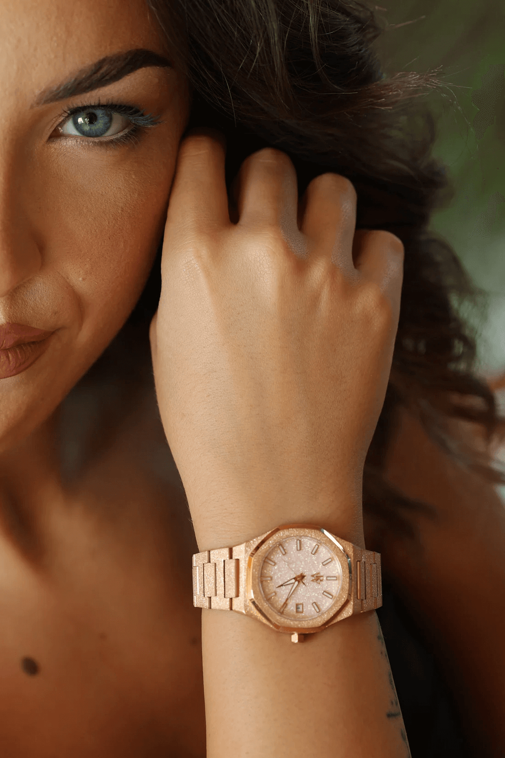 Ceas de mână pentru dame, auriu, cadran roz cu sclipici, Royal Watch, RW 132/G