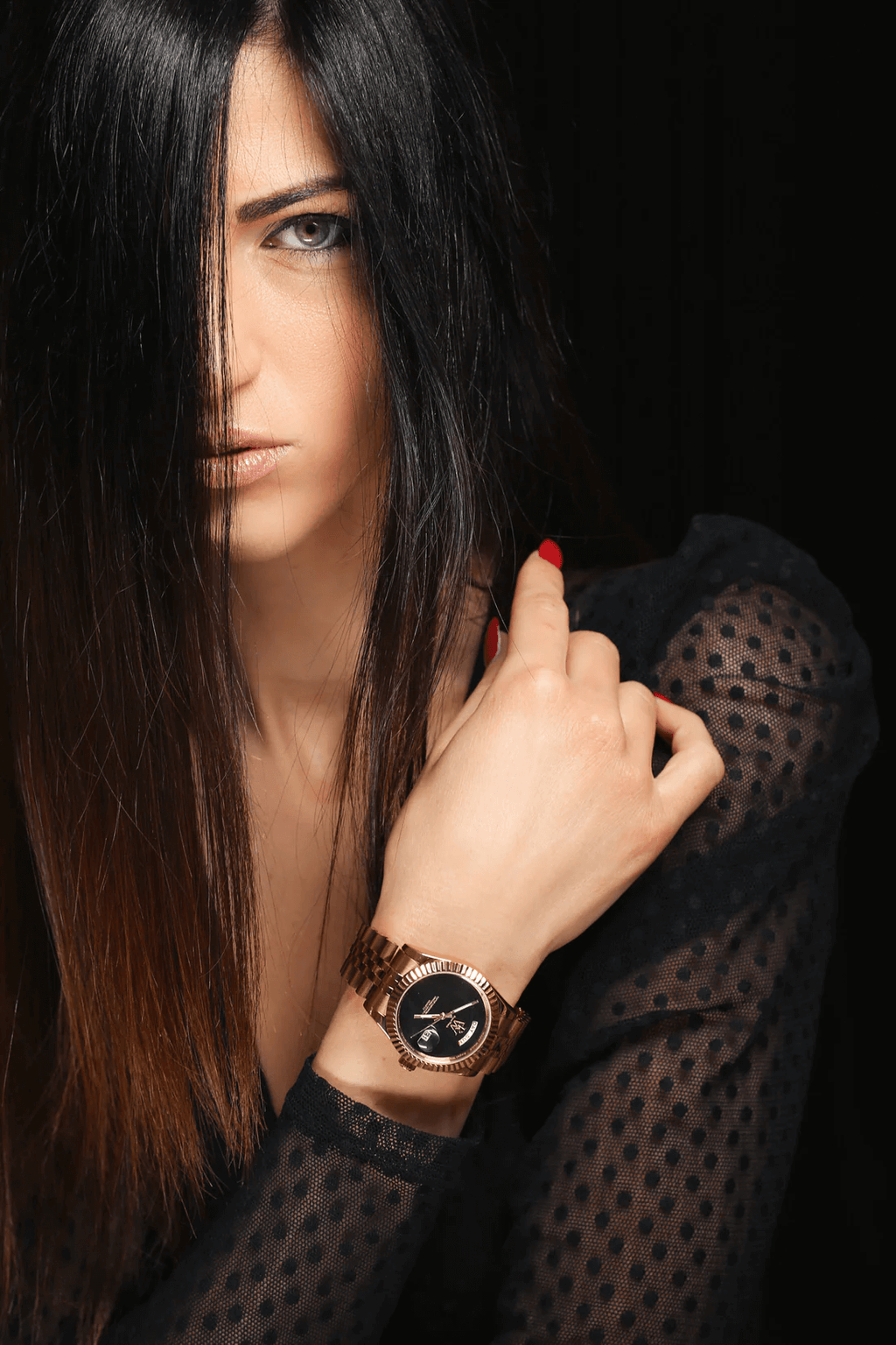 Ceas de mână auriu, cu cadran negru, fără numere, Royal Watch, RW 135/G