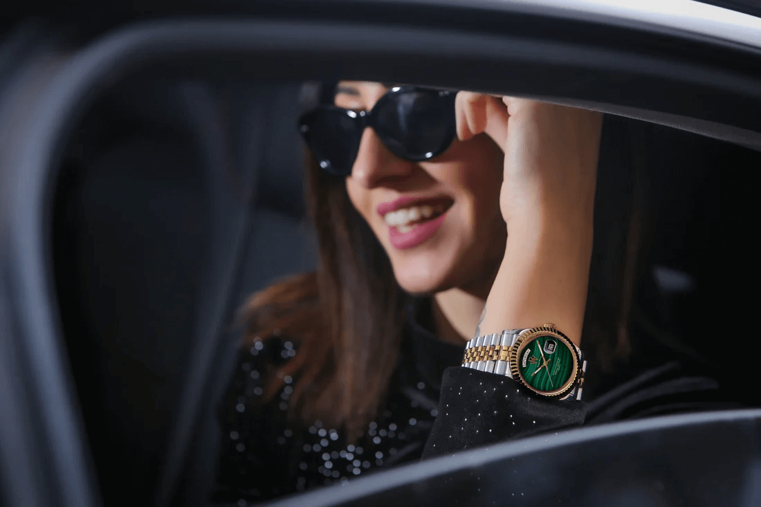 Ceas de mână argintiu cu auriu, cadran verde, Royal Watch, RW 135/M